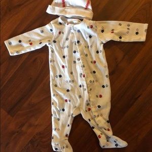 Carter’s baseball set